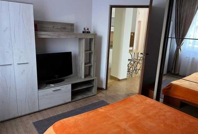 Apartament cu 2 camere decomandat în Nufărul