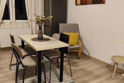 Apartament cu 3 camere decomandat, mobilat în 13 Septembrie - 3