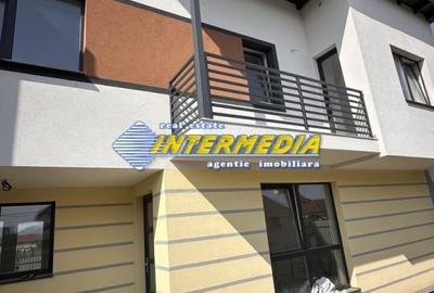 Casă individuală cu 4 camere cu Canalizare în Est - 8