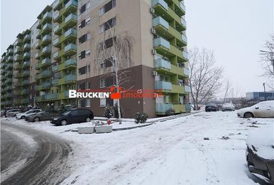 Apartament cu 3 camere în Nufărul - 1