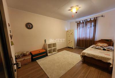 Casa 3 camere, 383mp teren, partial mobilata, utilata. Lunca - 5