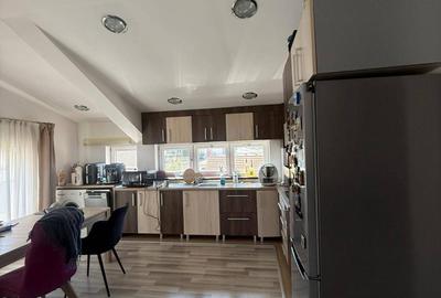 Apartament cu 3 camere semidecomandat în Zorilor - 3
