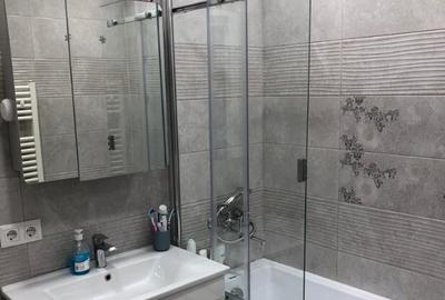 Garsoniera in zona Universitate - 2