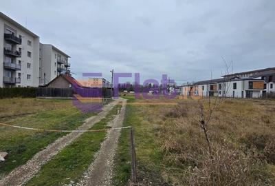 Teren Construcții de 1000 mp, în Tractorul - 4