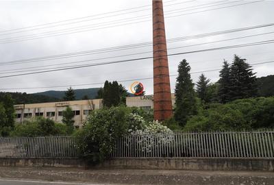 Spațiu comercial, de 3,725 mp, în Central - 8
