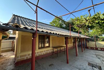 Casă cu 4 camere în Tătaru - 8