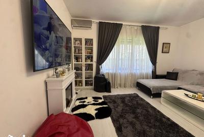 Casă cu Teren 240 Mp în Central - 3