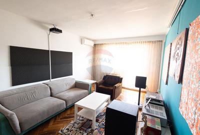 Apartament cu 5 camere de vânzare în zona Cetate - 1