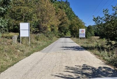 Casă de vacanță sau permanentă, pe deal, cu curte terasată și priveliște superbă - 15