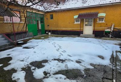 Casă în Măgești - 3