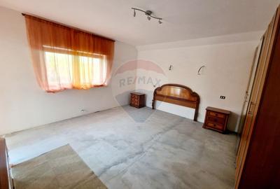 Casa  Zona Linistita - 24