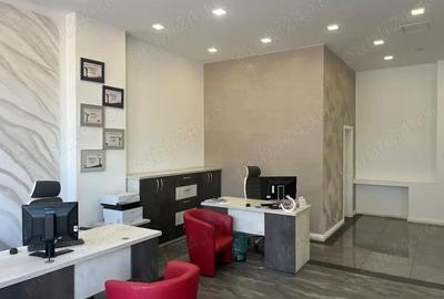 Spațiu comercial, de 60 mp, în Central - 10