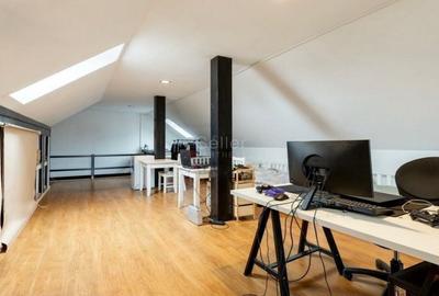 Casă individuală cu 31 camere cu Canalizare în Blumăna - 14