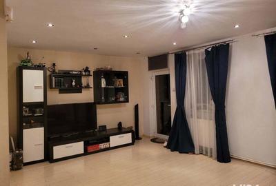 2 Case in oglinda - 1