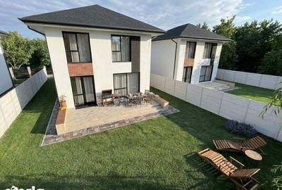 Casă cu 4 camere cu Teren 387 Mp în Central - 12