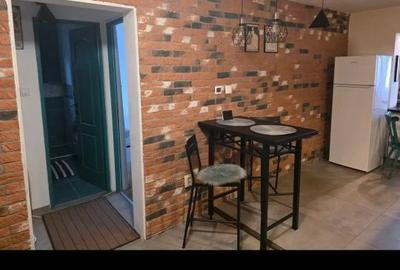Apartament cu 2 camere decomandat în Girocului - 3