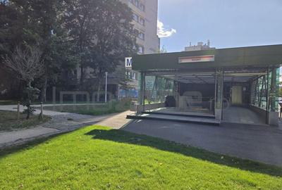 Drumul Taberei - Favorit, Garsoniera, 33 mp, 6/9, 2 liftu... Drumul Taberei - Favorit, Garsoniera, 33 mp, 6/9, 2 liftu... - 3