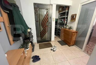 Apartament cu 4 camere decomandat în Central - 2