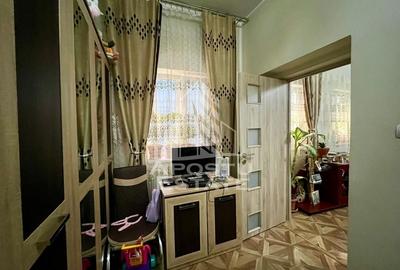 Apartament 2 camere, curte comuna,zona Traian - 5