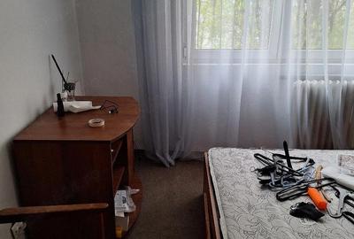 Garsonieră semidecomandată în Tei