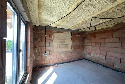 Casa individuala la cheie 4 camere 2 bai teren 500 mp Sura Mica - 7