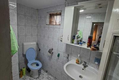 Casă cu 4 camere în Obrejița - 4