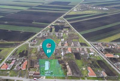 Teren intravilan cu fundatie inceputa si materiale - 1