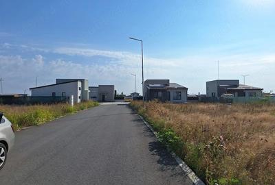 Teren de 280 mp, în Berceni - 3