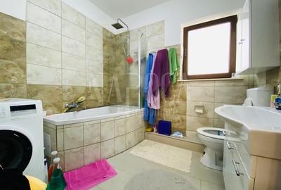 Casă individuală cu 7 camere cu Canalizare în Europa - 8