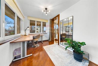 Casa de vanzare cu pozitionare strategica - strada Republicii - 8