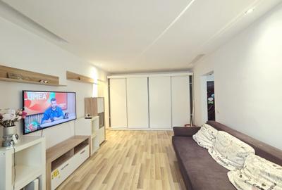 Apartament renovat mobilat si utilat etaj 2 - 3