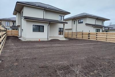 Casă individuală cu 5 camere cu Canalizare în Corbeanca - 3