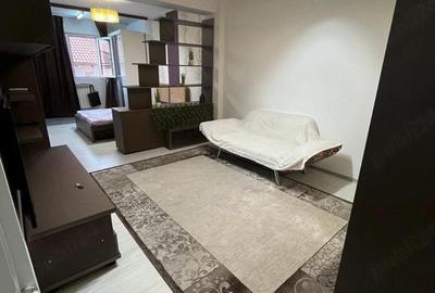 Garsonieră decomandată în Traian - 6