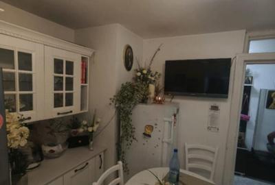 Apartament 2 camere + boxa, etaj intermediar, 56 mp, Siret - 7