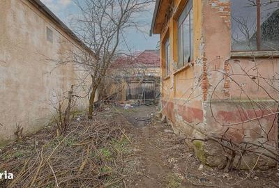 Teren de 500 mp, în Central - 1