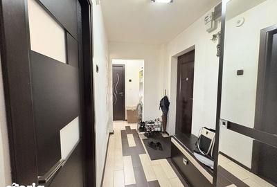 Apartament cu 2 camere decomandat în Craiovița Nouă - 2