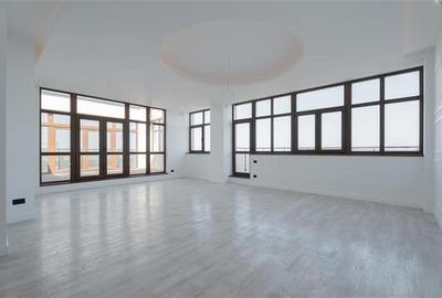 Penthouse cu 3 camere decomandat în Copou - 3