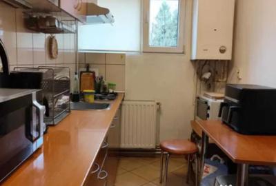 Apartament cu 3 camere semidecomandat în Astra - 3