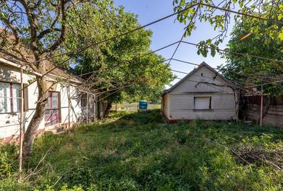 Casa / Vila cu 3 camere de vanzare - 2