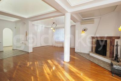 Vila individuala cu 7 camere | piscina | 1000mp teren - 4