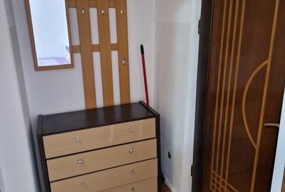 Garsoniera mobilata Tractorul - 4