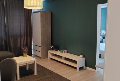 Inchiriere apartament 2 camere Victoriei Felix - 1