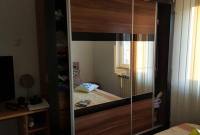 Apartament cu 4 camere decomandat, mobilat în Sebastian - 8