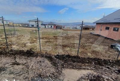 Teren de 600 mp, în Central