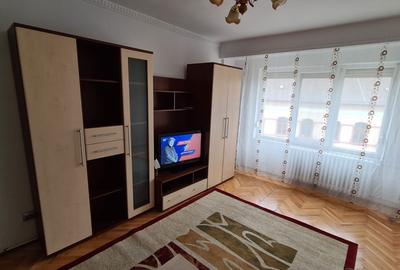 Apartament cu 2 camere decomandat în Decebal - 8