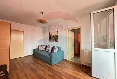 Apartament cu 3 camere, de inchiriat - Zona Piata Progresul