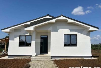 Casă cu 3 camere cu Teren 500 Mp în Central - 2