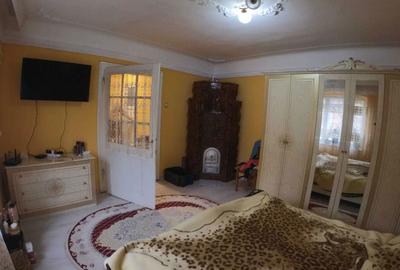 Casă cu 3 camere în Apoldu de Sus - 2