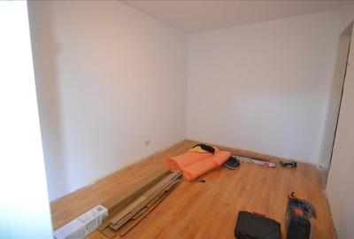 Apartament 3 camere etaj intermediar Calea Bucuresti - 13