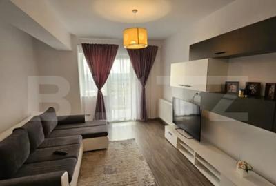 Apartament cu 2 camere decomandat, mobilat în Central